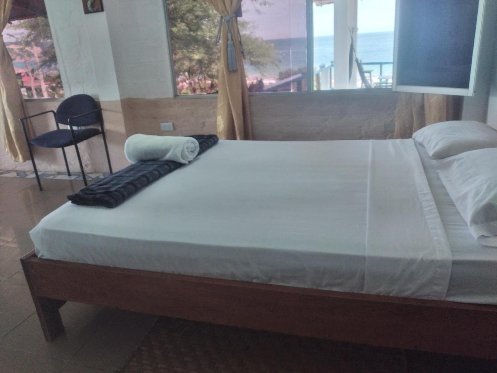 Hospedaje Algarrobo Giáo xứ Machalilla Ngoại thất bức ảnh